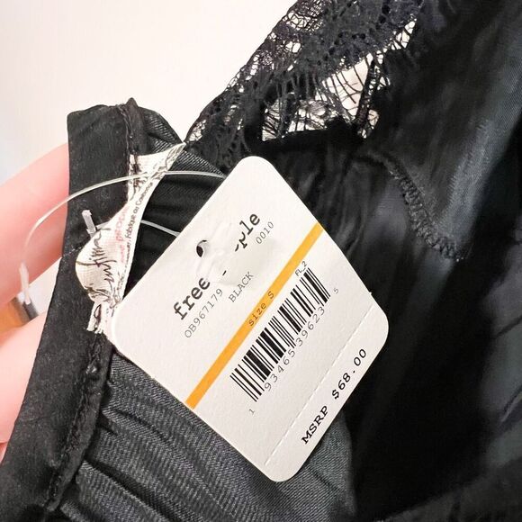 NWT! Free People MelroseLace Bodysuit Size S - Picture 8 of 9
